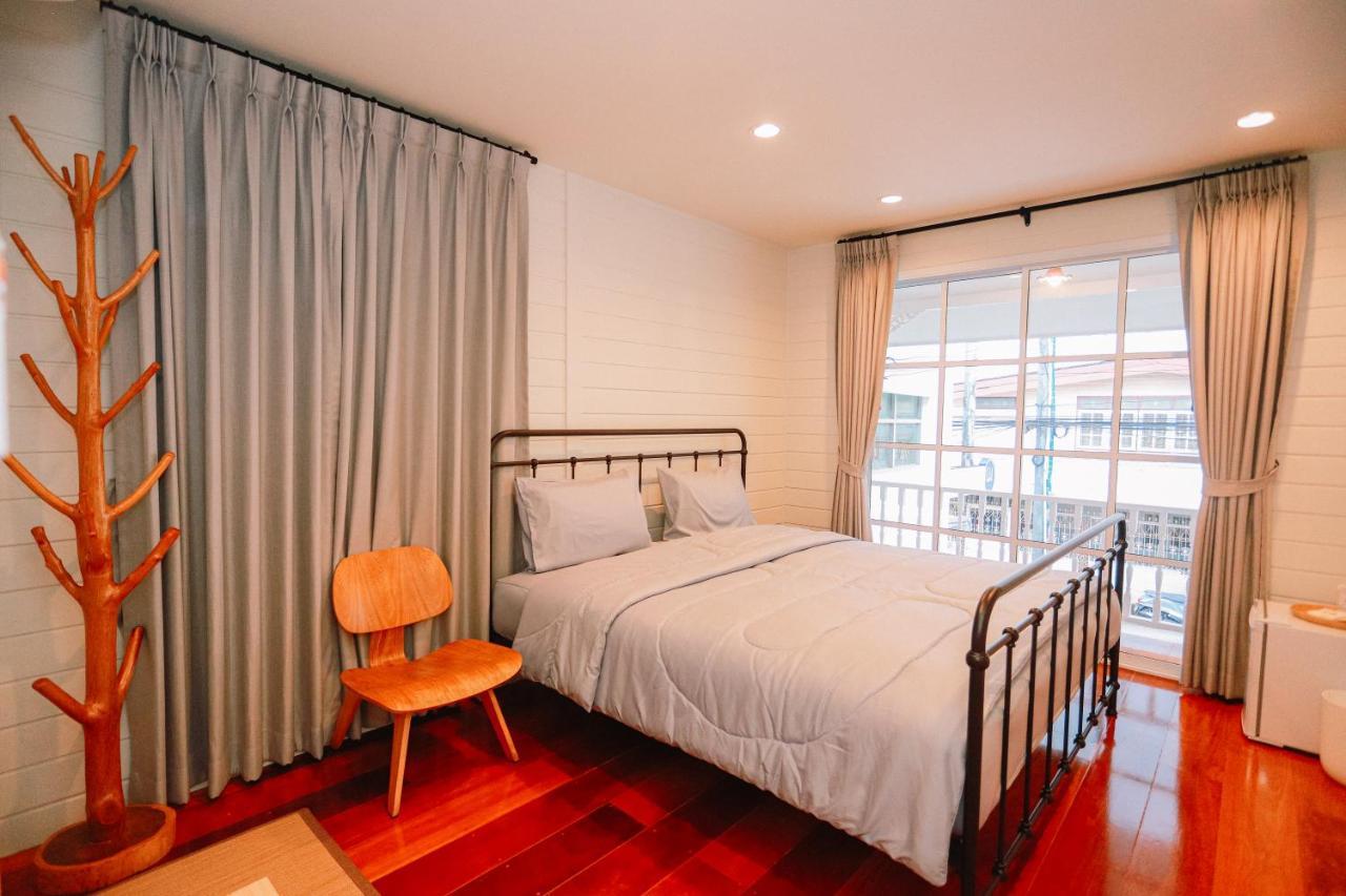 Chertel Poshtel Ban Chamun Extérieur photo